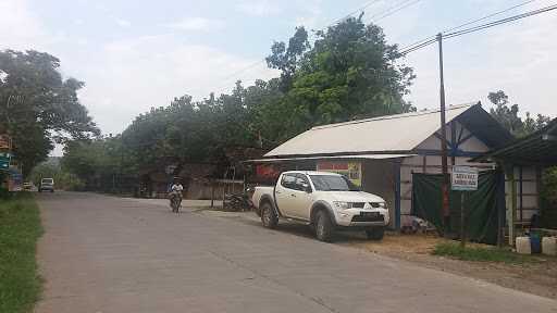 Warung Makan Sate & Gule & Pecel 7