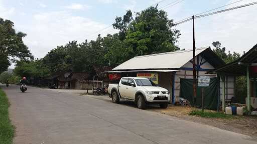 Warung Makan Sate & Gule & Pecel 5