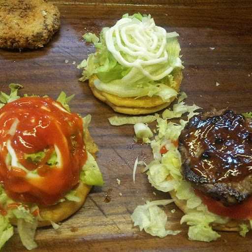 Burger Bund’Der Indonesia 9