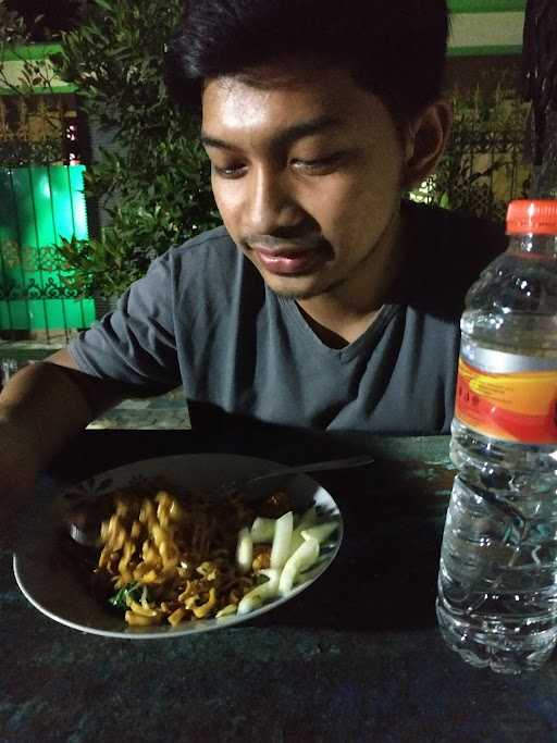 Nasi Goreng Pak Sugiyono Kediri 1