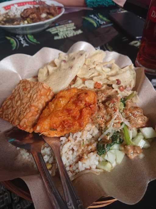 Warung Pecel Pak Awik 5