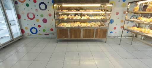 Khasanah Sari Cake & Bakery Kedungwaringin 1