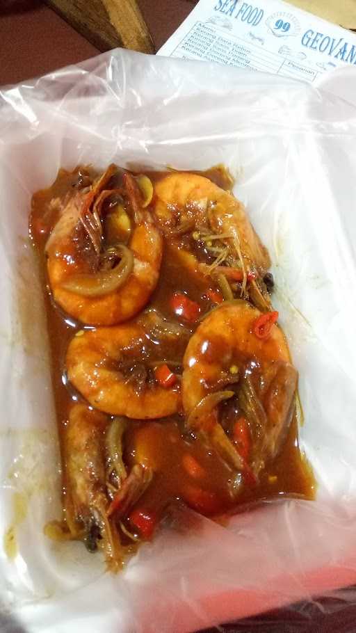 Seafood Dan Pecel Lele Giovani 5