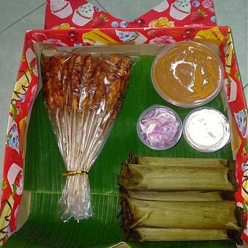 Ponorogo Chicken Satay Mr. Siboen 1