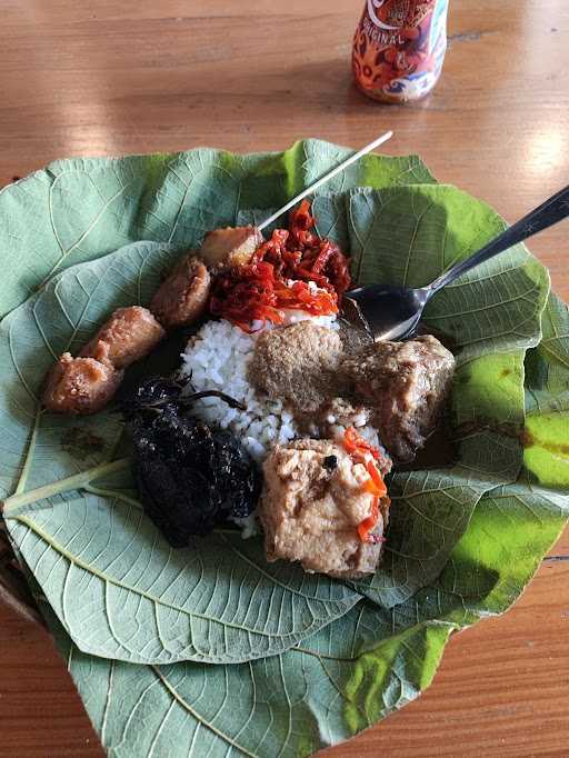 Nasi Jamblang Hj Lili 3