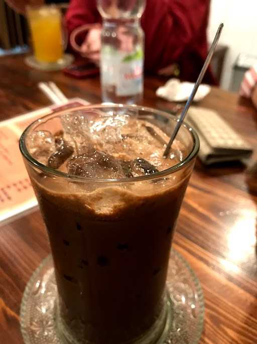 Kong Djie Coffee - Moh Toha Cirebon 7