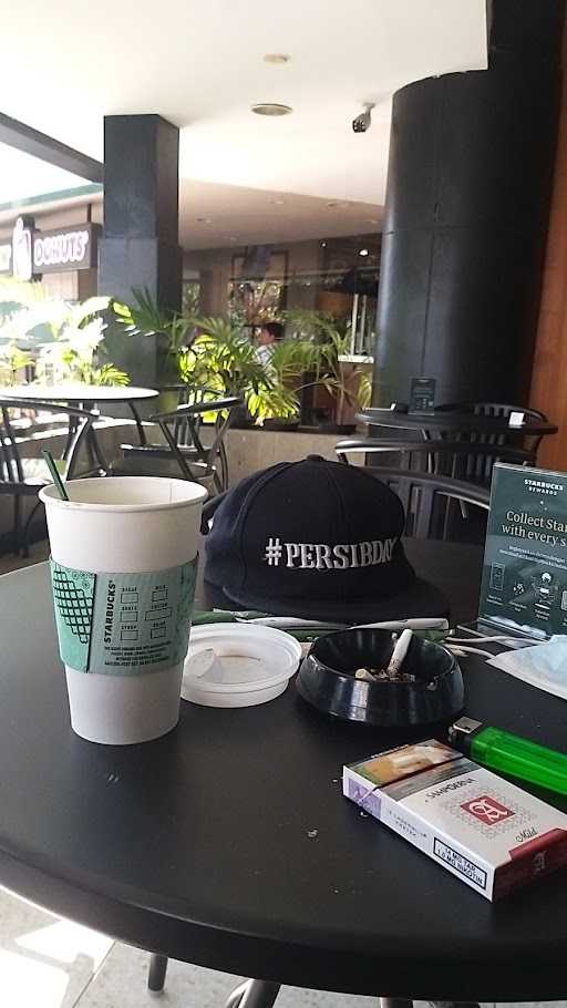 Starbucks - Grage Mall Cirebon 7