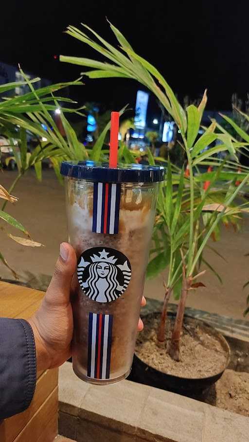 Starbucks - Grage Mall Cirebon 4