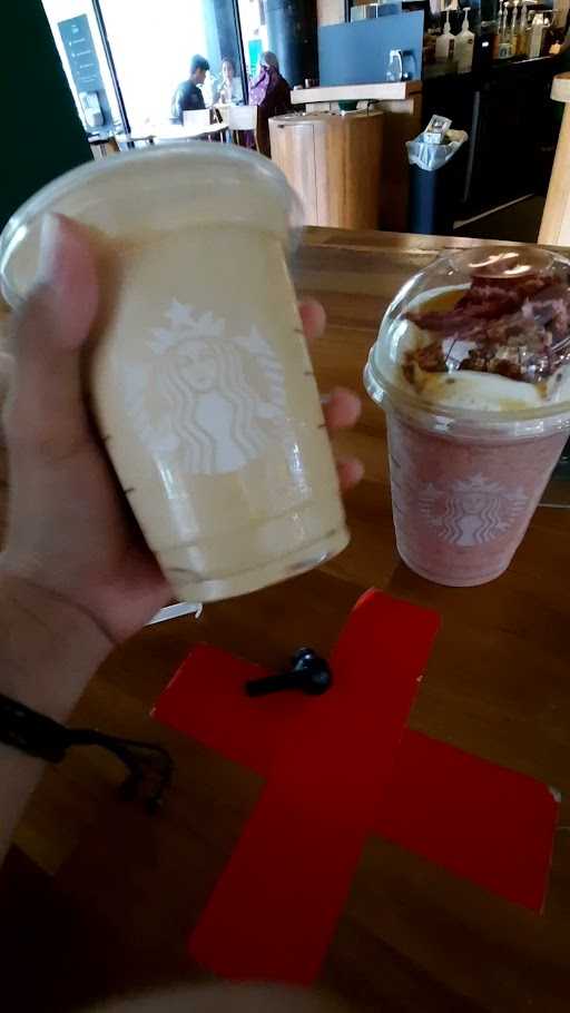 Starbucks - Grage Mall Cirebon 1