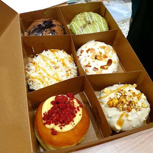 Kalis Donuts - Cirebon 4