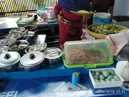 Sego Pecel Mbok Ijo 4