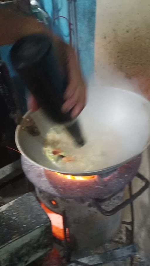 Warung Nasi Goreng Jawa Pak Min Solo 2