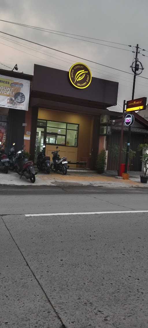 Dapur Cokelat - Delivery Point Karawaci 6