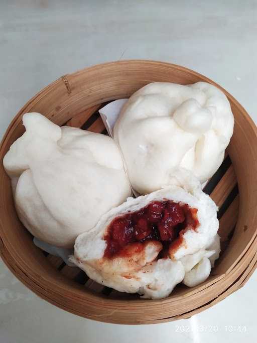 Hani Pao 1