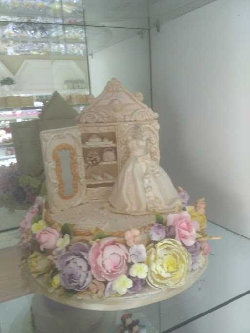 Venesia Bakery 7