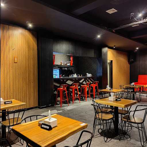 Red District Cafe & Bar - Gs 3