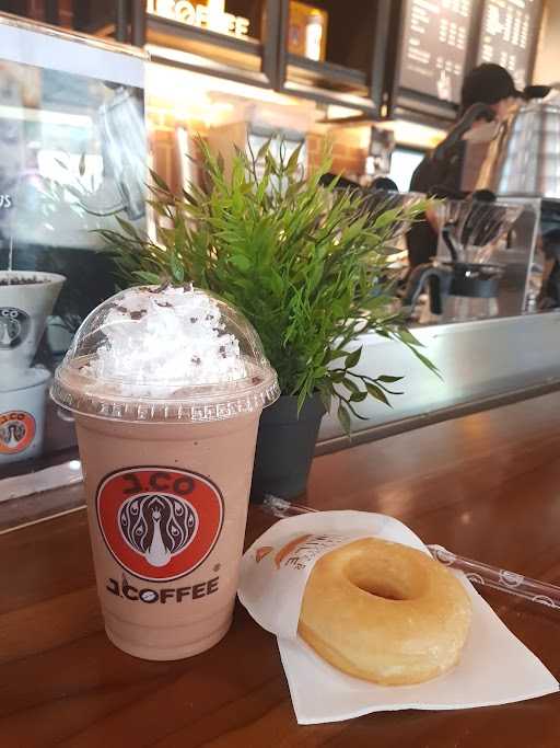 J.Co Donuts & Coffee - Supermal Karawaci 3