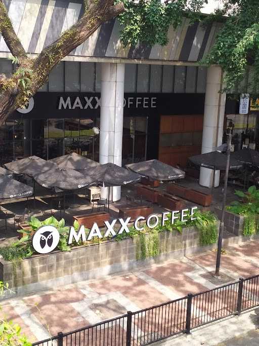 Maxx Coffee 1