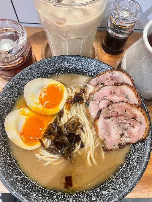 Nogura Ramen Bar 8