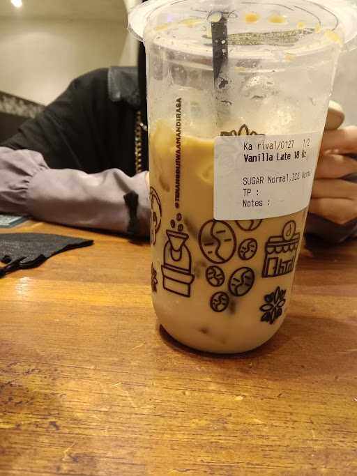 Kopi Janji Jiwa & Jiwa Toast Jalan Borobudur 10