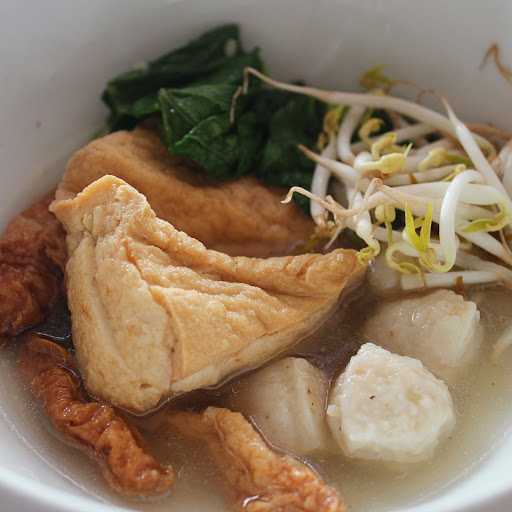 Bakmi&Bubur “Natiti” Bangka 5