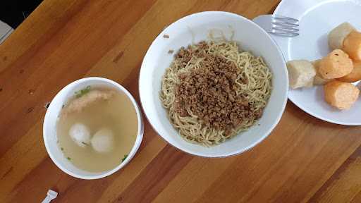 Bakmie Bb (Ruko Glaze 1-Gading Serpong) 1