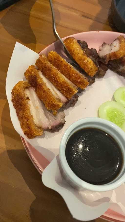 Crackling Serpong (Crispy Pork Belly) 9