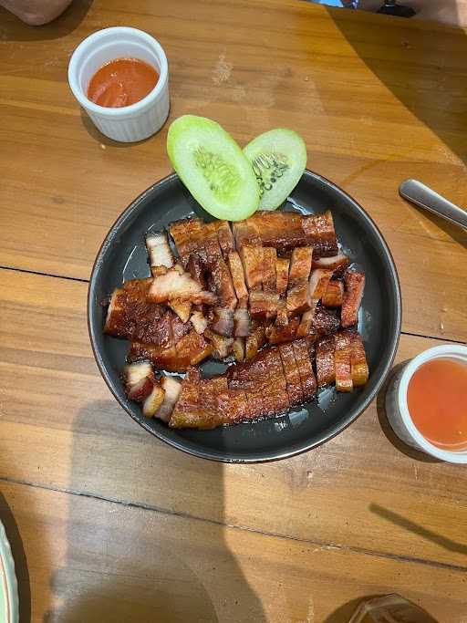 Crackling Serpong (Crispy Pork Belly) 2