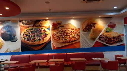 Domino'S Pizza 5