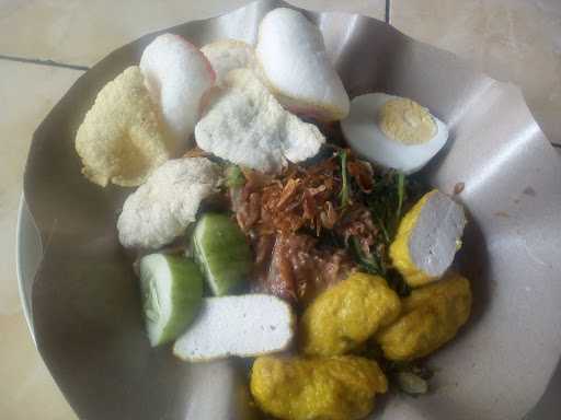 Gado Gado Benteng 2