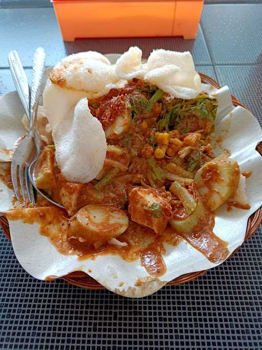 Gado-Gado Gading 4