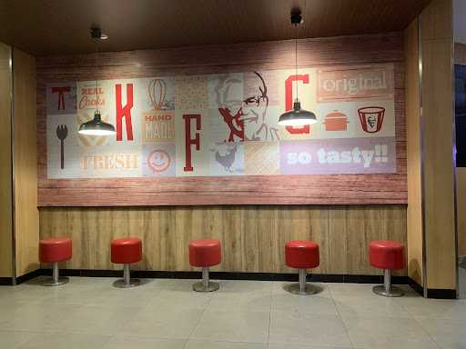 KFC - Paramount Serpong 8