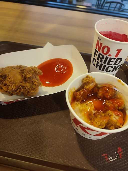 Kfc Maxx Karawaci 3