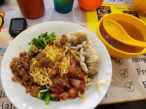 Meta Mie Keriting Siantar, Gading Serpong 9