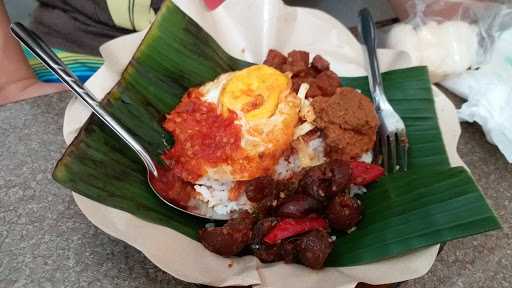 Nasi Uduk Daun 10