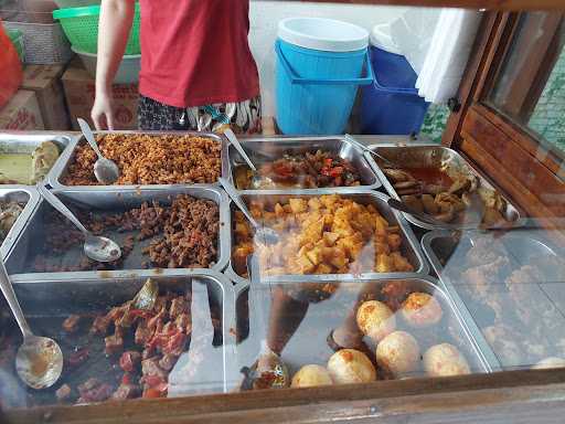 Nasi Uduk Daun 1