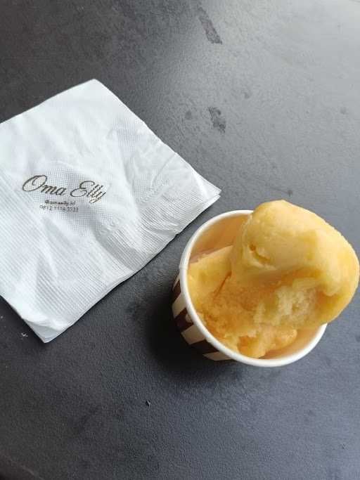 Oma Elly Gelateria - Summarecon Mall Serpong 3