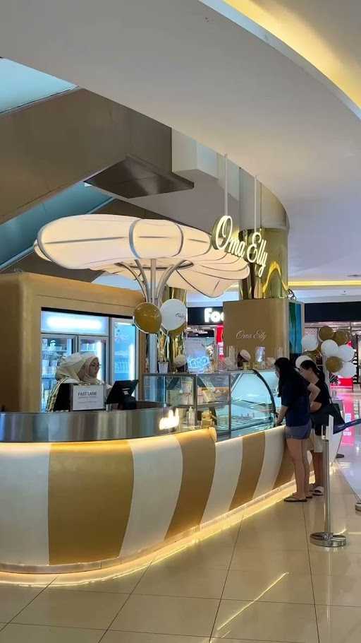 Oma Elly Gelateria - Summarecon Mall Serpong 6