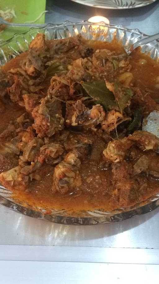 Warung Makan Prasmanan Bu Novy 7