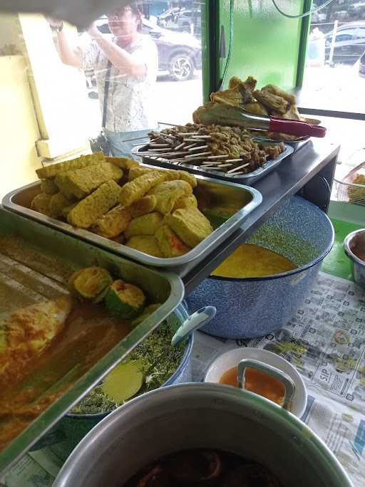 Warung Nasi Pedas Bu Shinta 9