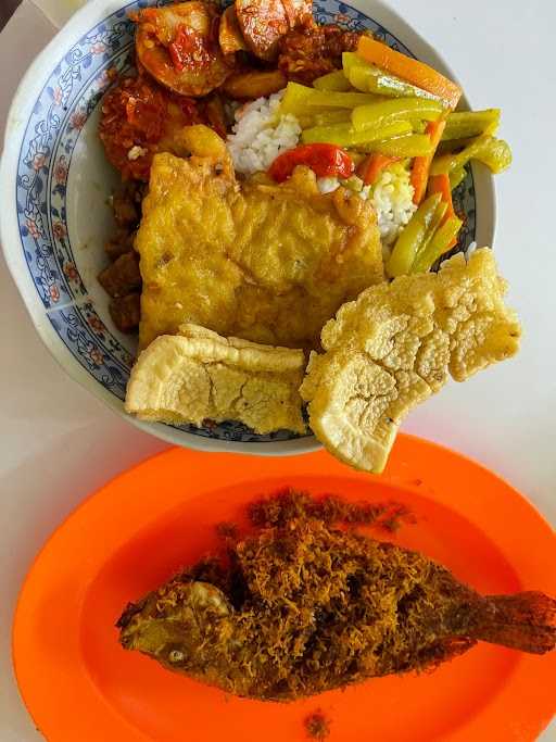 Warung Nasi Pedas Bu Shinta 4