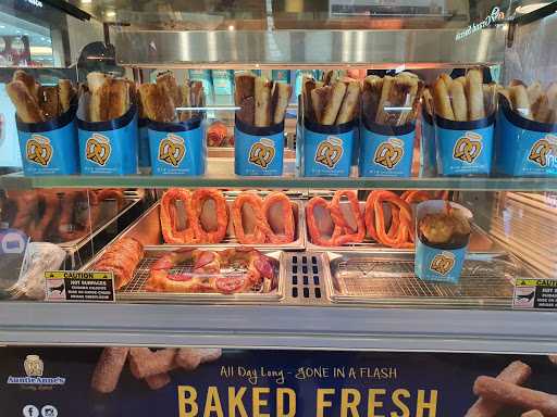 Auntie Anne'S - Mall Artha Gading Jakarta 5