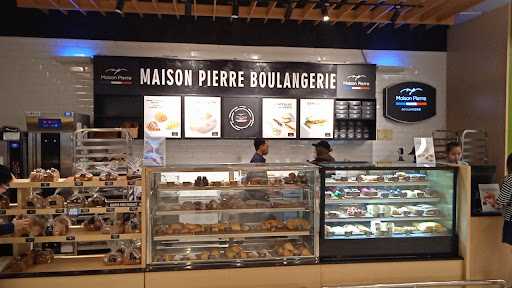 Maison Pierre Boulangerie (Moi) 2