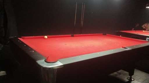 2Ndfloorbilliard 9