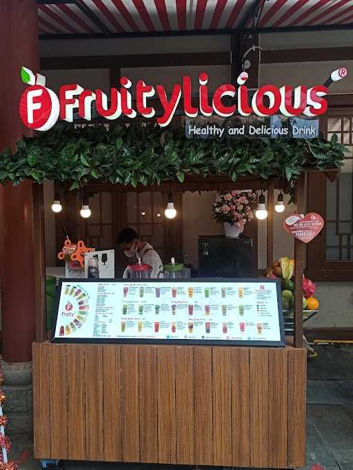 Fruitylicious Healthy And Delicious Drink Oldshanghai Sedayu City 4