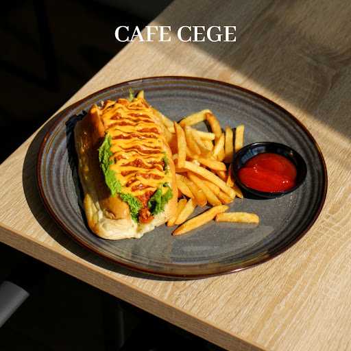 Cafe Cege By Coffee Grounds 2