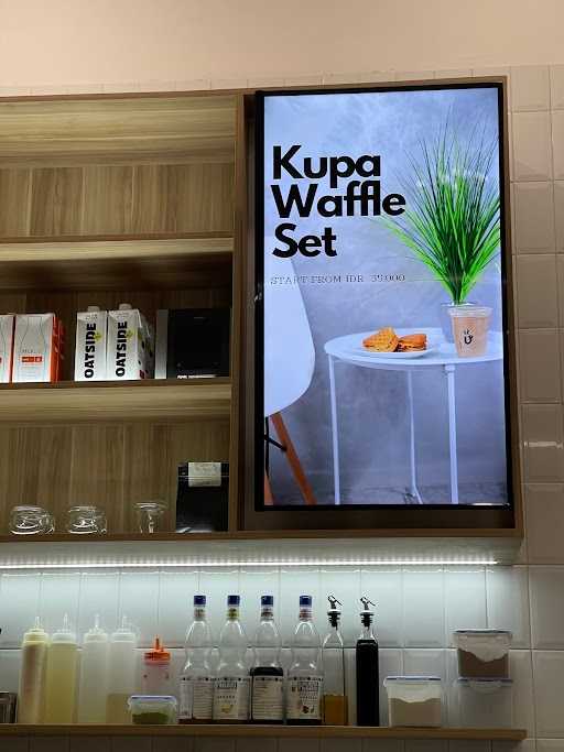 Kupa - Coffee & Homemade Waffle 8