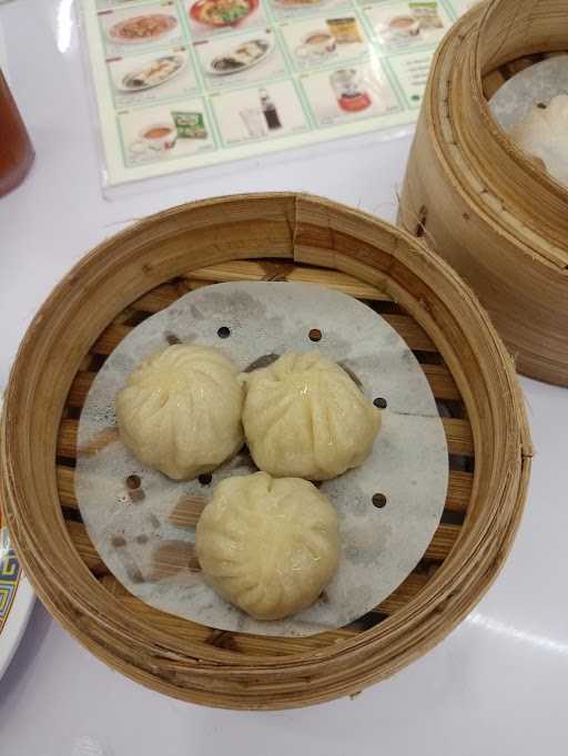 Haka Dimsum Shop Kelapa Gading 9