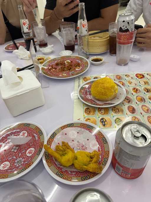 Haka Dimsum Shop Kelapa Gading 10