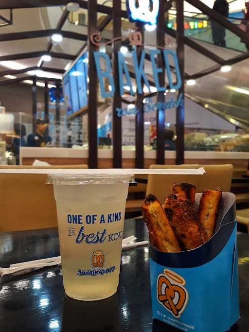 Auntie Anne'S - MOI 4